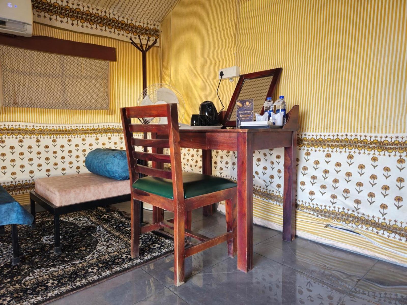 Riverview Tent Resort Kevadia Chambre photo