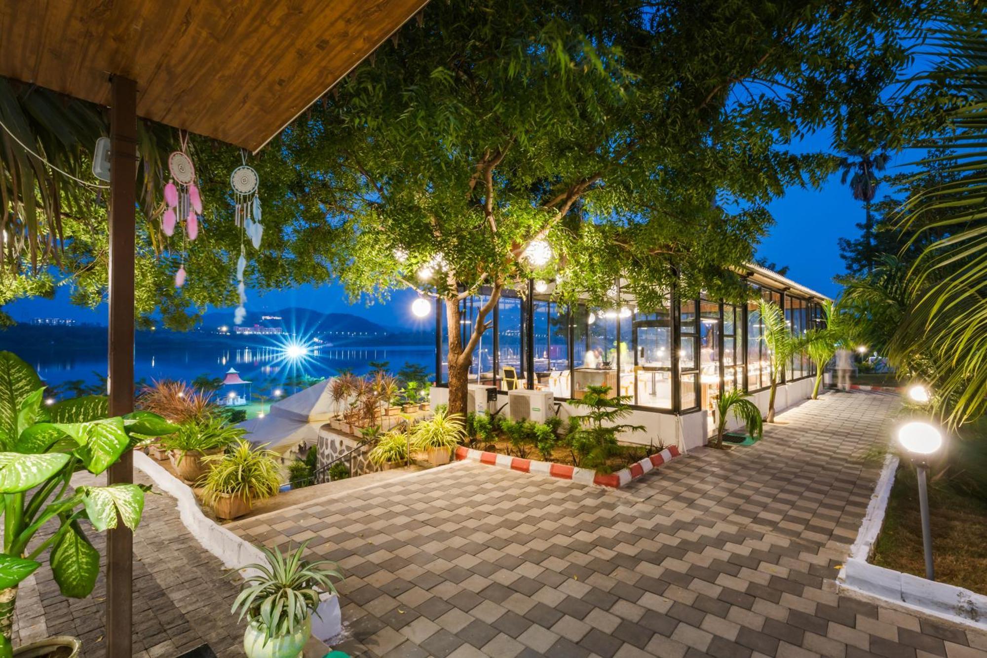 Riverview Tent Resort Kevadia Extérieur photo